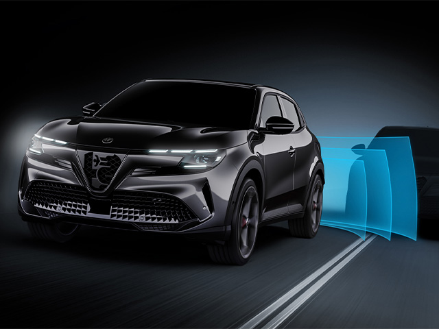 Alfa Romeo Junior - Junior Ibrida - ADAS - Monitoraggio angolo cieco