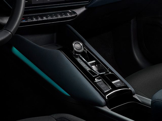 Alfa Romeo Junior - Junior Ibrida - Interno - Console centrale