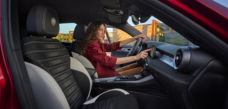 Alfa Romeo Giulia - Servizio e Assistenza Clienti