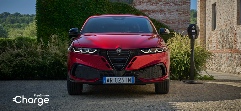 Controllo autonomia auto ibrida con app– Alfa Romeo